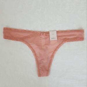 💕🔥NWT Auden thong panties sheer peach Large